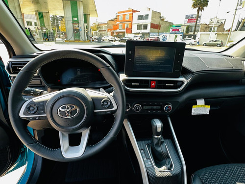 Toyota Raize 1.0T Xle Fwd Cvt Bitono