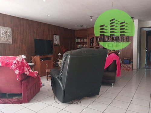 Casa En Venta En Fracc. Los Remedios