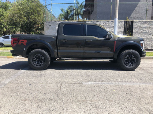 Ford Lobo Raptor 5.2 V8 R 4wd At