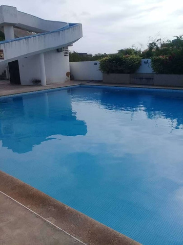 Se Alquila Apartamento En Chichiriviche, Ciudad Flamingo