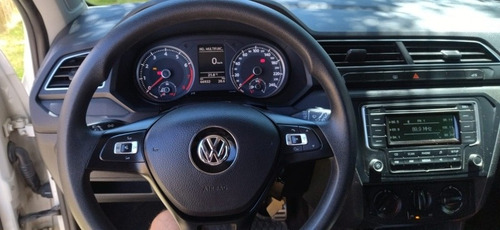 Imagen 8 de 8 de Volkswagen Gol 2017 1.6 Trendline 101cv