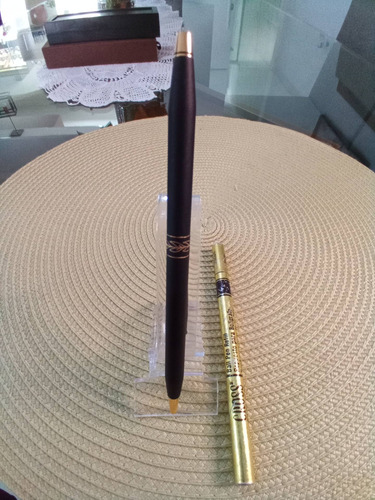 Imagem 4 de 6 de Caneta Cross Ladies Preta Com Detalhes Ouro 14k + Carga Orig