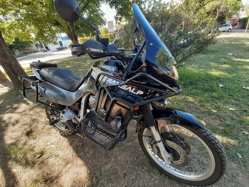 Imagen 16 de 25 de Honda Transalp 600 99