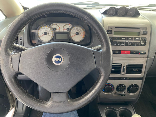 Fiat Idea 1.8 Adventure Flex 5p