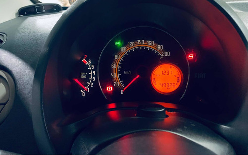 Fiat Uno 1.4 Attractive 2012