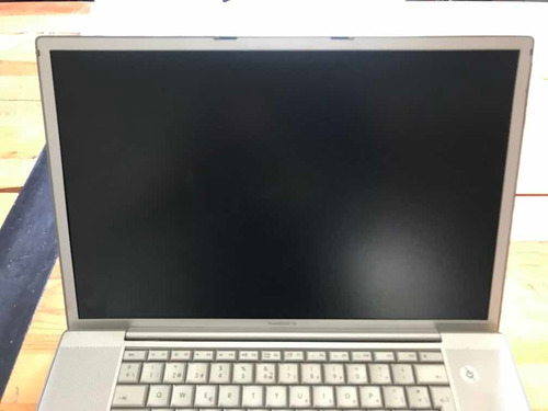 Powerbook G4 17 Para Despiece. No Arranca (Usado)