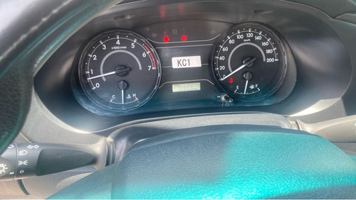Toyota Hilux 2.7 Cabina Doble Base Mt