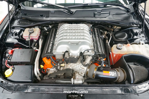 Dodge Challenger 6.2 V8 SRT Hellcat Supercargado At
