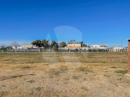 Lote En Venta En Barrio Santa Sofia, Pilar Del Este