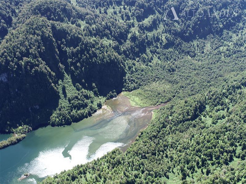 Sitio En Venta En Aisén