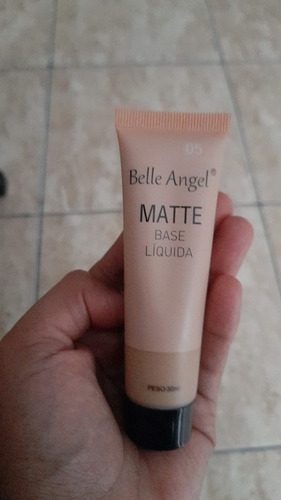 Base de maquiagem Belle Angel Base liquida matte belle angel b110 cor 4 média tom tom 5 - 30mL