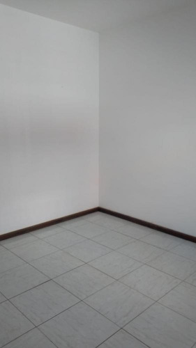 Imagem 15 de 27 de Ótima Casa Térrea - 2 Dormitórios - 2 Vagas De Garagem - Colinas De Cotia - Cotia / Sp - Cs5230v