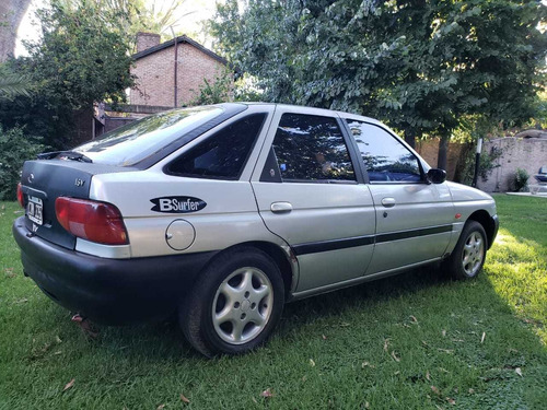 Ford Escort 1998 1.8 Ghia