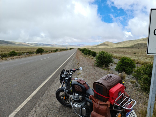 Imagen 12 de 17 de Royal Enfield Continental Gt