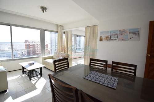 Península 2 Dorm Y Medio, 2 Baños, Buena Orientación!- Ref: 1568
