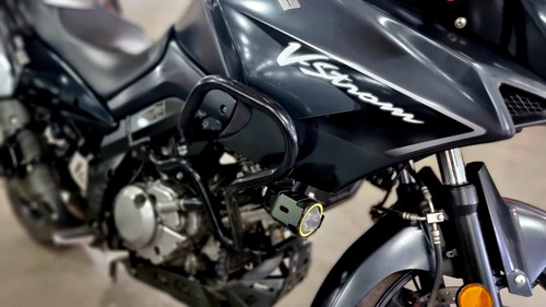 Suzuki V-strom 650 (2008) 40.000 Millas