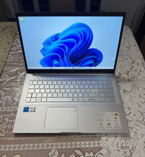 Asus Vivobook Oled K513e 15.6 I5 11gen 20gb Ram 512gb Ssd Gris (Usado)
