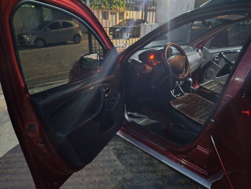 Renault Sandero 1.6 16v Privilège Hi-flex Aut. 5p