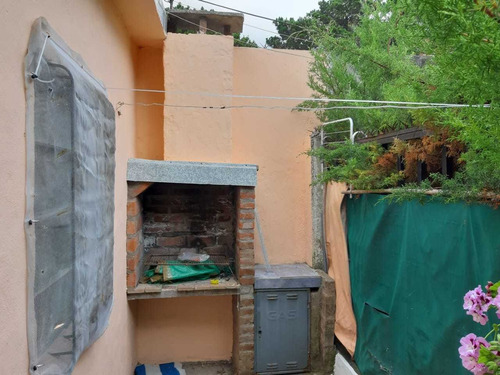 Imagen 10 de 14 de Vendo Casa Con Departamentos Gas Natural A 2 Cuadras Del Mar