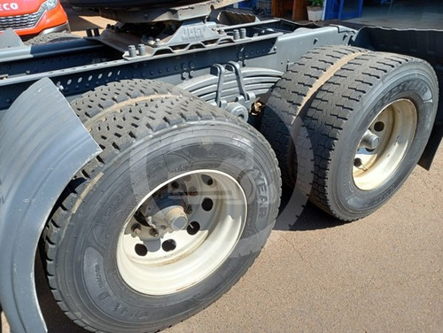 Scania R480 6x4t Highline - 2013 - Naves Seminovos.