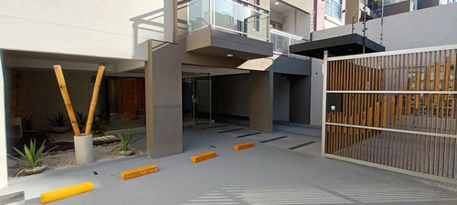 Imagen 7 de 13 de Edificio - Moron Sur