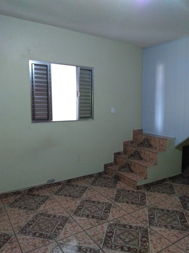 Imagem 20 de 30 de Casa Ampla Com 4 Quartos, Jardim, 4 Vagas De Garagem E 2 Banheiros,