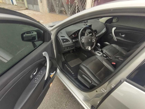 Renault Fluence 2013 2.0 Dynamique Hi-flex 4p