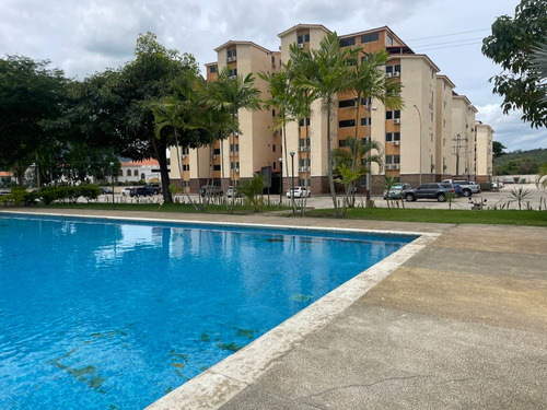 Apartamento En Venta, Obra Blanca En San Diego , Res San Francisco , Planta Y Pozo. Mr.