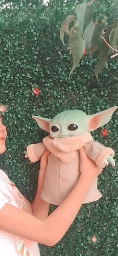 Imagen 3 de 6 de Bebe Yoda Star The Mandalorian Tierno
