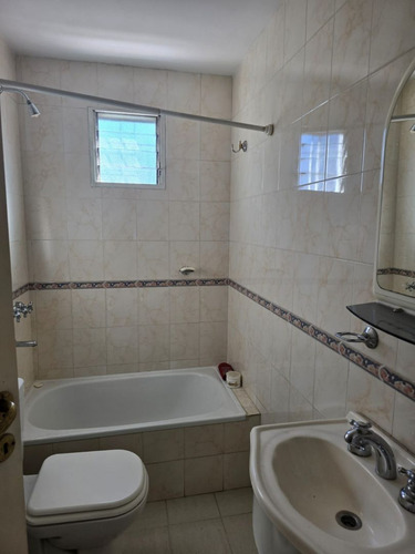 Casa En Venta En Juana Koslay