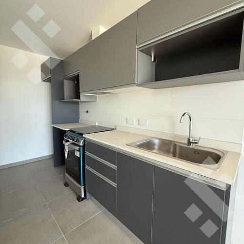 Venta Departamento 1 Dormitorio, Con Cochera, Cipolletti