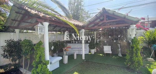 Casa En Venta De 4 Dorm. En Quilpué