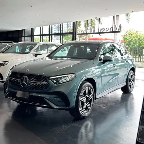 Glc 300 4matic Mod 2026 Color Plata Verde
