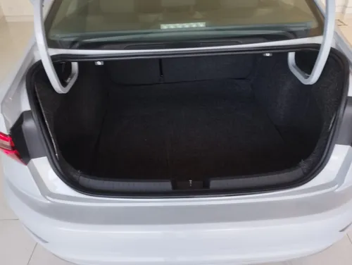Volkswagen Jetta 2.5 Trendline Tiptronic At