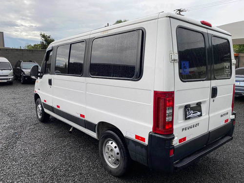 Imagem 6 de 15 de Peugeot Boxer Minibus 2012 2.3 Hdi 330m Médio 15l 5p