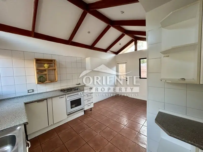 Imagen 4 de 27 de Valle Lo Campino, Condominio Seguro Casa Remodelada