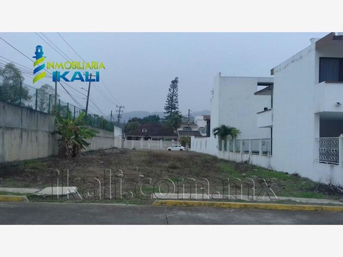 Venta Terreno Aipm