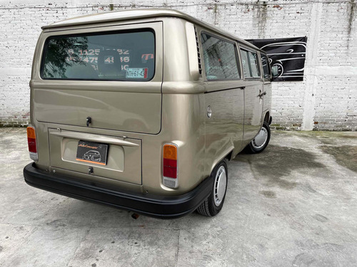 Imagen 7 de 15 de Volkswagen Combi Caravelle 1991 Impecable