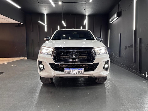 Toyota Hilux 2.8 Tdi 4x2 Dc Srx At6 L16
