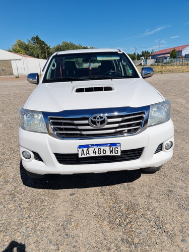 Toyota Hilux 3.0 Cd Srv 171cv 4x4 - A3 2016