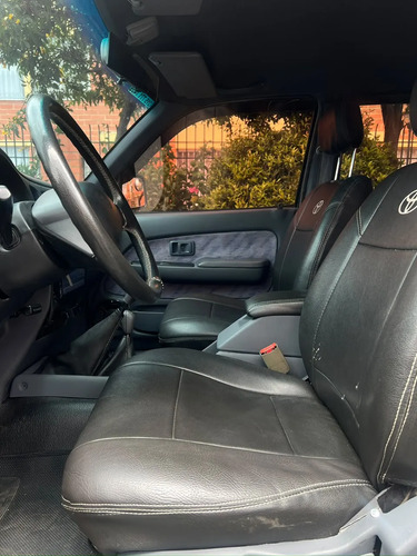 Toyota Hilux 2.4 Ex Hi Rider Plus