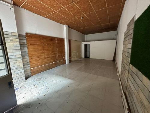 Venta Local Comercial Ciudad Vieja