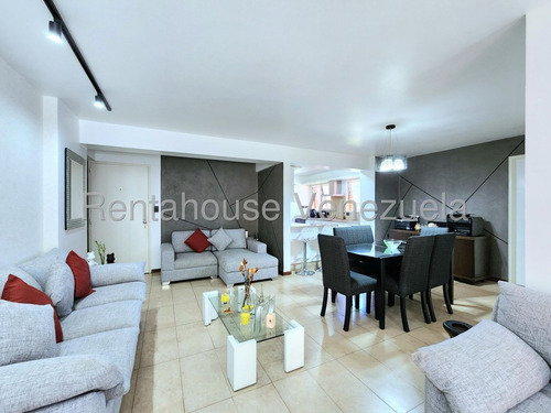 Bello Y Acogedor Apartamento En Venta La Trinidad Caracas 25-21346