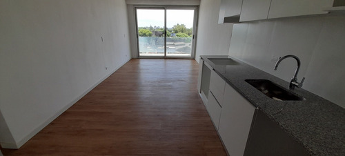 Imagen 2 de 15 de Unidad 2 Amb A Estrenar Con Dormitorio En Suite Y Balcón