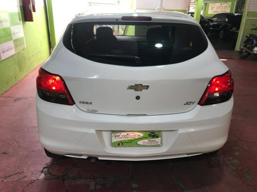 Chevrolet Onix Onix 1.0 MPI JOY 8V FLEX 4P MANUAL