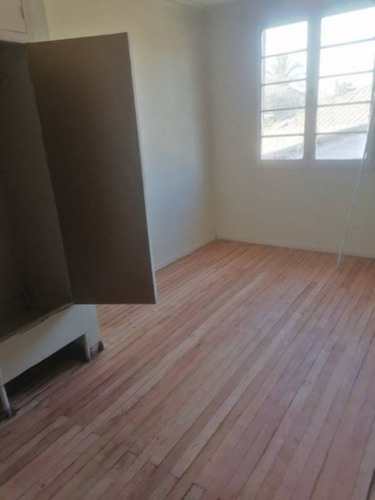 Amplia Casa En Av. Las Dalias Maipu