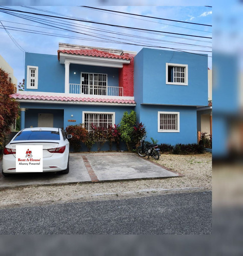 Villa En Venta En Pueblo Bávaro