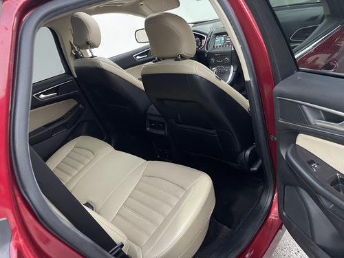 Ford Edge 2.0 Sel Plus Mt