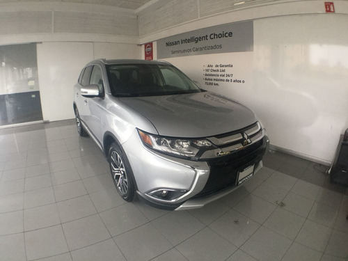Imagen 11 de 15 de Mitsubishi Outlander 5 Puertas