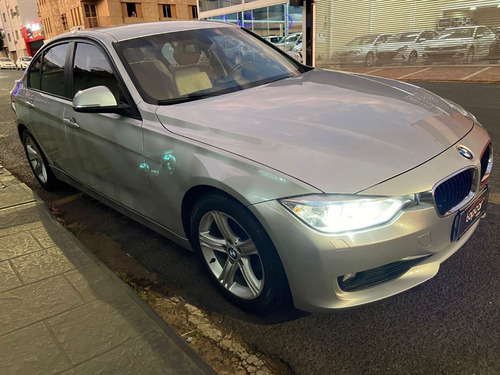 Imagem 2 de 13 de Bmw 320i